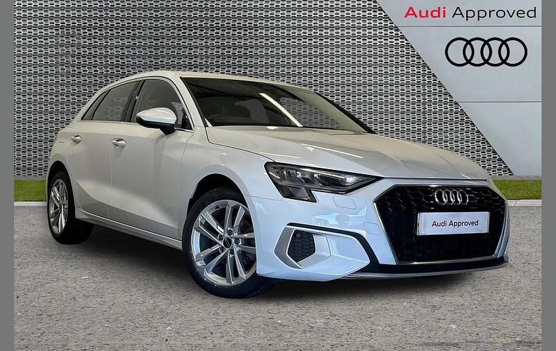 Used Audi A3 Sport 108 HP (79 kW) 2023 White Sedan