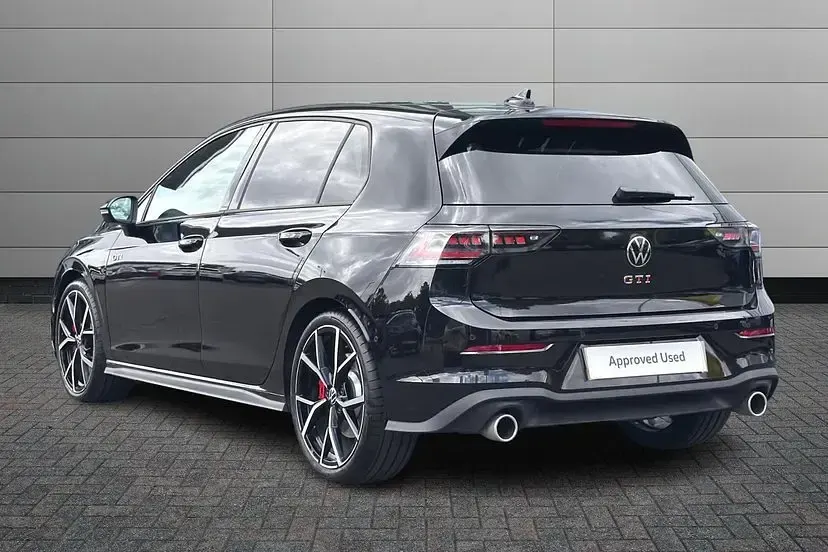 Used VW Golf VIII GTI 265 HP (194 kW) 2026 Grenadilla black Hatchback