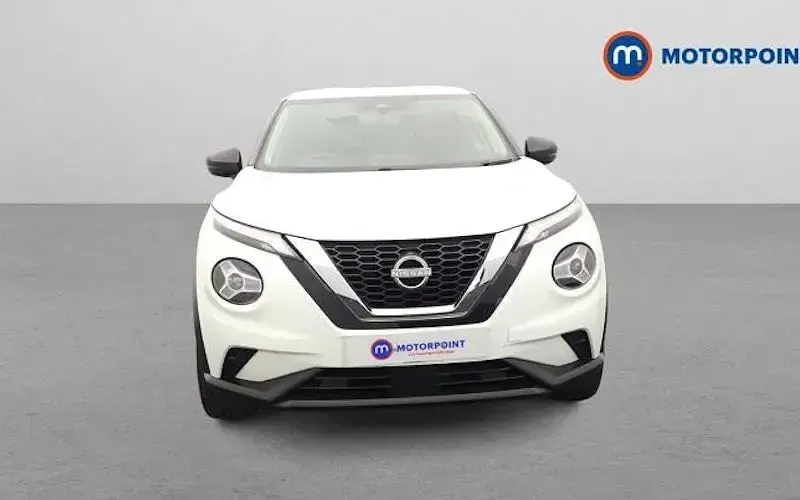 Used Nissan Juke Acenta 114 HP (83 kW) 2023 White SUV