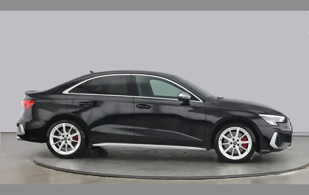 Used Audi S3 Comfort 310 HP (228 kW) 2023 Black Sedan