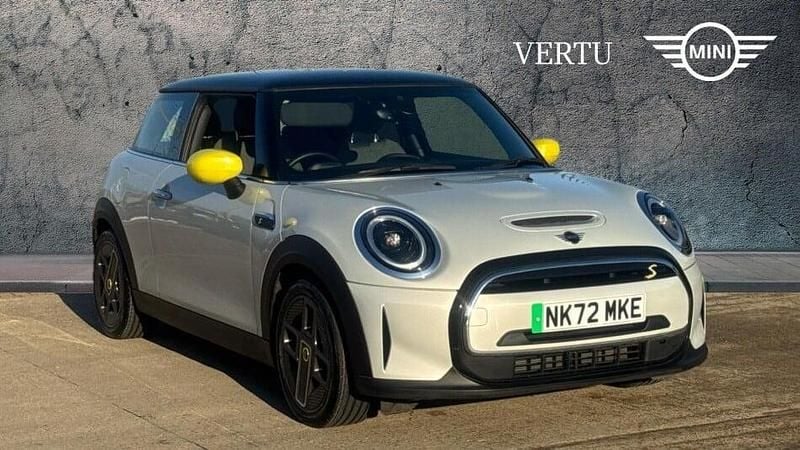 Silver Used 2022 Mini Cooper S Level 2 Hatchback | £15,310 (Good price) - Image 1/3