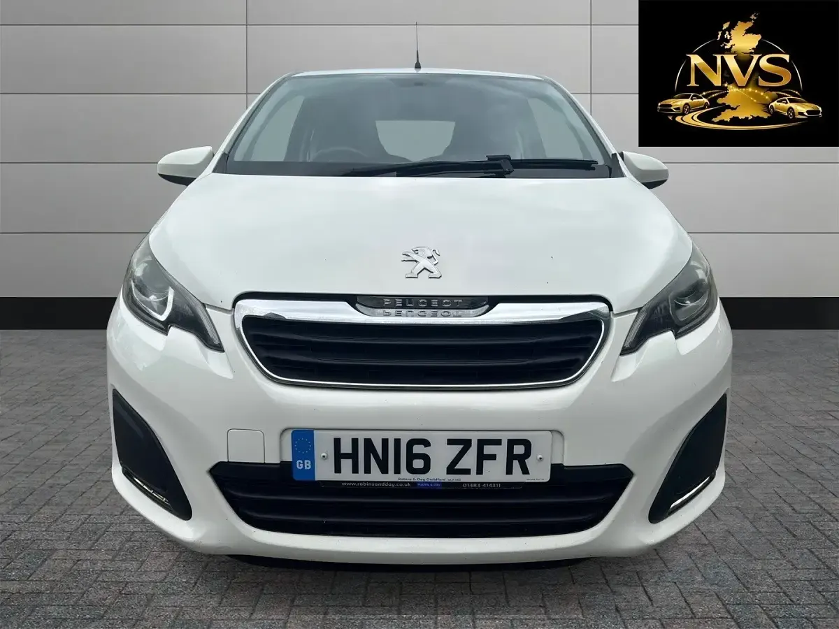 Used Peugeot 108 Active 68 HP (50 kW) 2016 White Hatchback