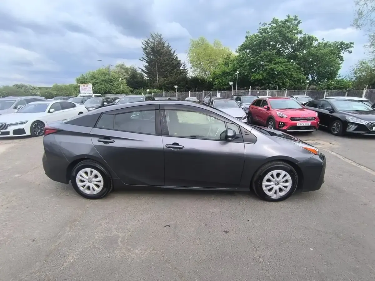 Usado Toyota Prius 2020 Cinzento Citadino