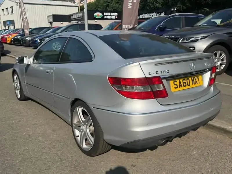 Used Mercedes CLC180 143 HP (105 kW) 2010 Silver Coupe