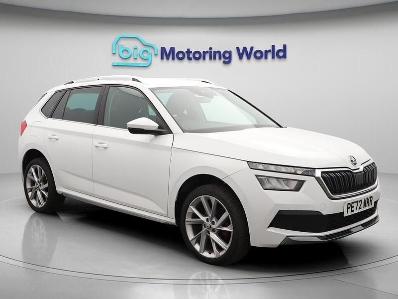White Used 2022 Skoda Kamiq SE L Executive SUV | £18,700 (Fair price) - Image 1/4