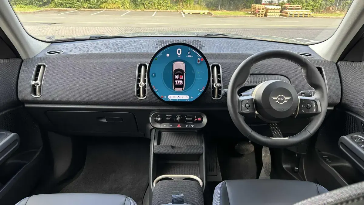 Used Mini Countryman 168 HP (123 kW) 2025 Silver SUV