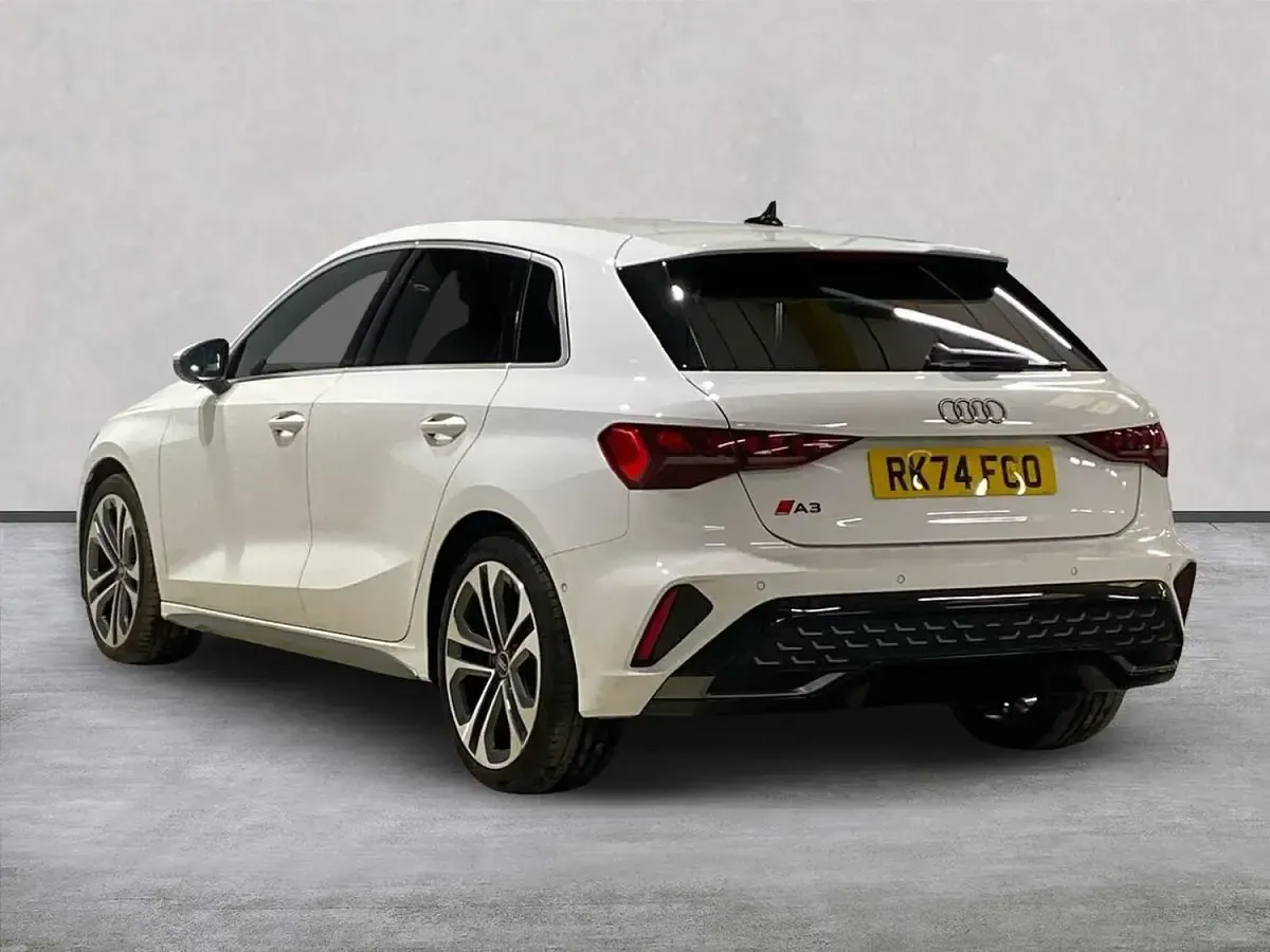 Used Audi A3 Sportback S-Line 150 HP (110 kW) 2024 White Hatchback