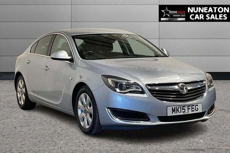 Silver Used 2015 Vauxhall Insignia S Hatchback | £3,450 (Good price) - Image 1/1
