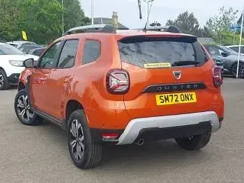 Used Dacia Duster Prestige 130 HP (95 kW) 2023 Orange SUV