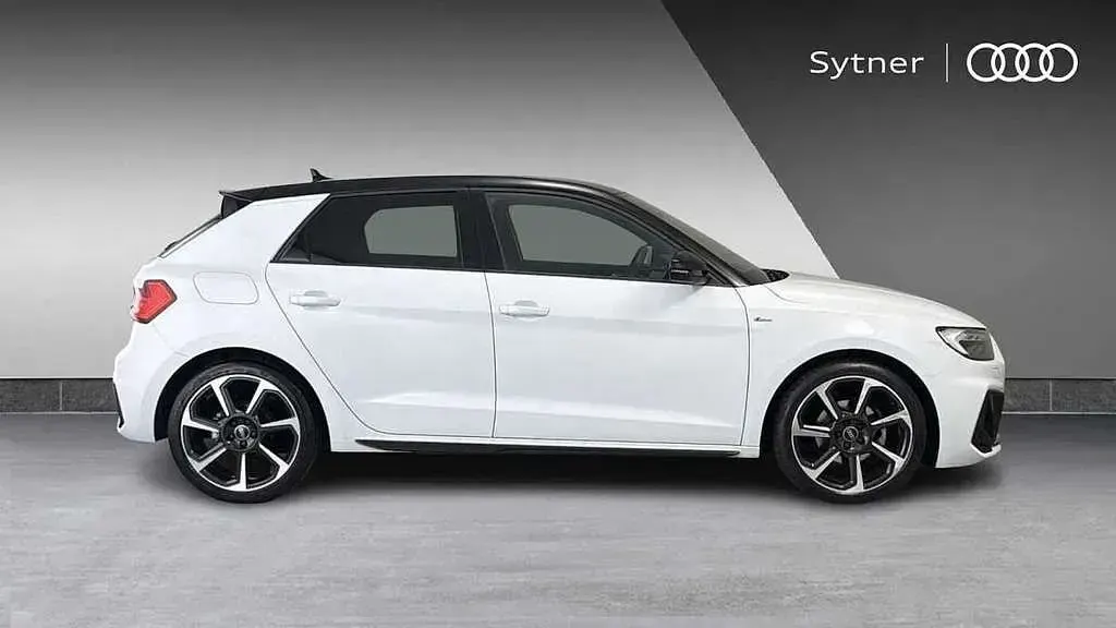 Used Audi A1 Black Edition 109 HP (80 kW) 2021 White Hatchback