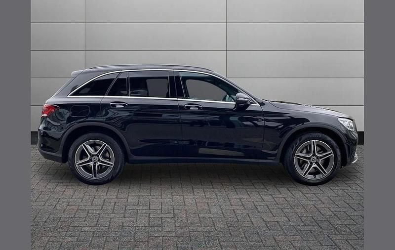 Used Mercedes GLC220 AMG line 191 HP (140 kW) 2022 Black SUV