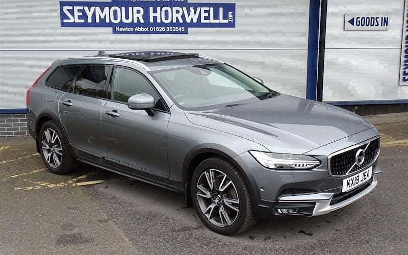 Usado Volvo V90 CC Plus 235 HP (172 kW) 2020 Carrinha