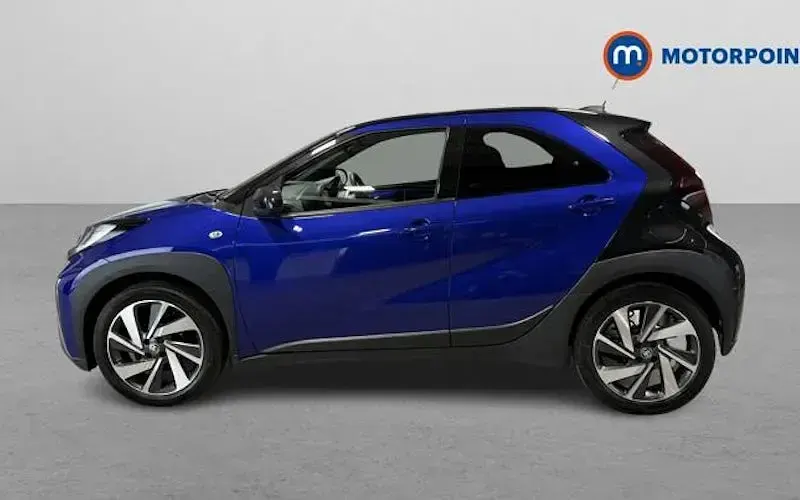 Used Toyota Aygo X 72 HP (52 kW) 2025 SUV
