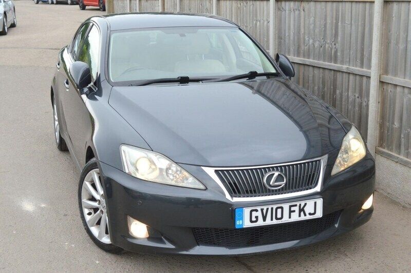 Grey Used 2010 Lexus IS250 Sedan | £6,749 (Good price) - Image 1/4