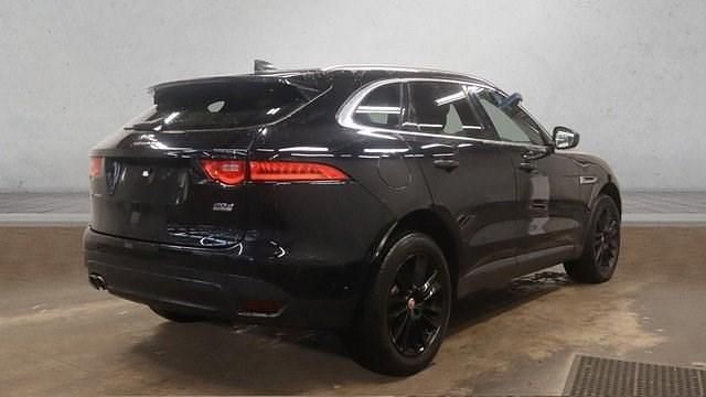 Used Jaguar F-Pace Portfolio 180 HP (132 kW) 2019 Black SUV