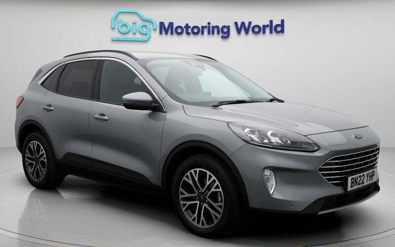 Used 2020 Ford Kuga Titanium SUV | £17,200 (A bit pricey) - Image 1/4
