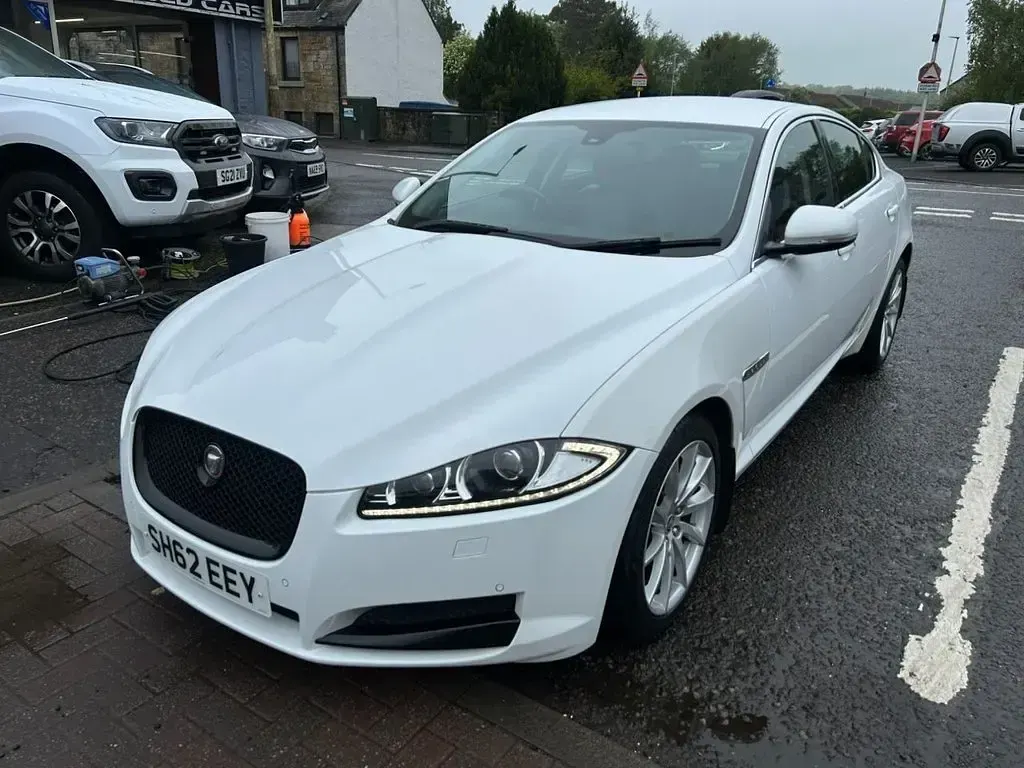 Used Jaguar XF Premium Luxury 200 HP (147 kW) 2012 White Sedan