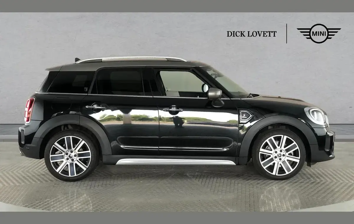 Used Mini Cooper S Countryman Exclusive 192 HP (141 kW) 2022 Black SUV