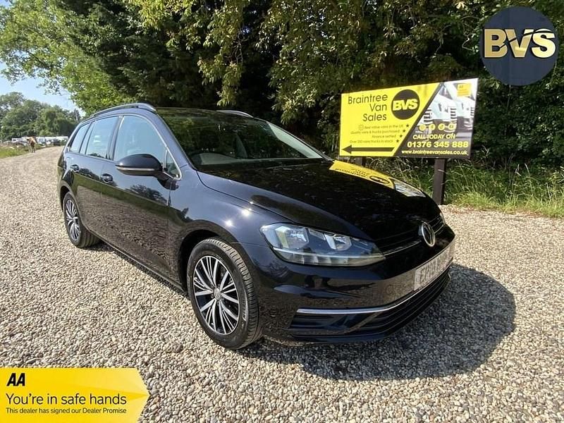 Used VW Golf VII SE 115 HP (84 kW) 2019 Black Estate