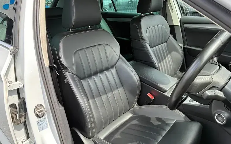 Used Skoda Superb SE Technology 150 HP (110 kW) 2023 Estate