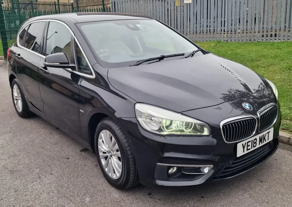 Usado BMW 218 Luxury Line 2018 Preto Citadino