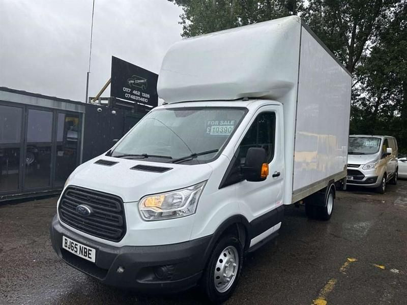 Used Ford Transit 125 HP (91 kW) 2015 White Cabriolet
