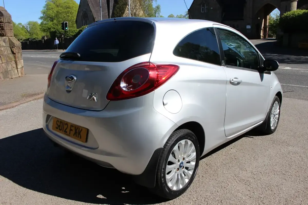 Used Ford Ka Zetec 69 HP (50 kW) 2012 Silver Hatchback