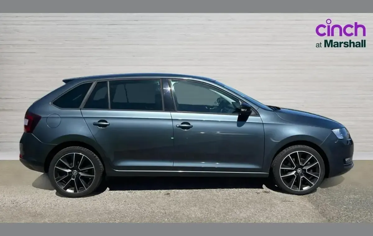 Used Skoda 110 R Sport 108 HP (79 kW) 2018 Grey Estate