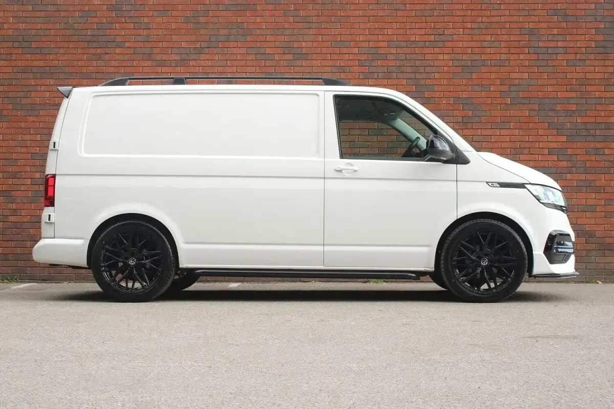 Used VW T7 Startline 2024 White Van