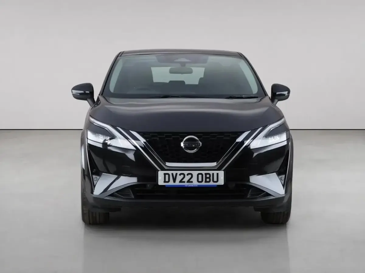 Used Nissan Qashqai Acenta Premium 2022 Black SUV