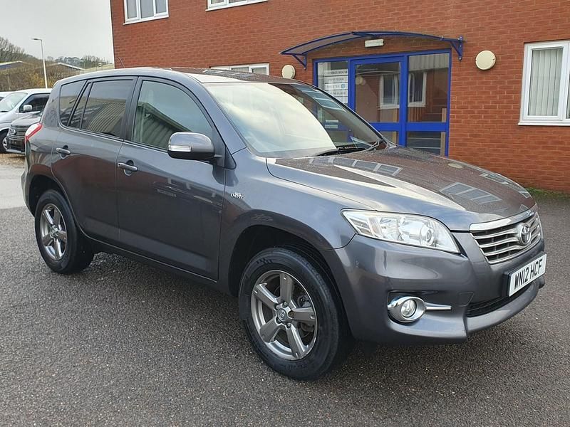 Used Toyota RAV4 150 HP (110 kW) 2012 Grey SUV