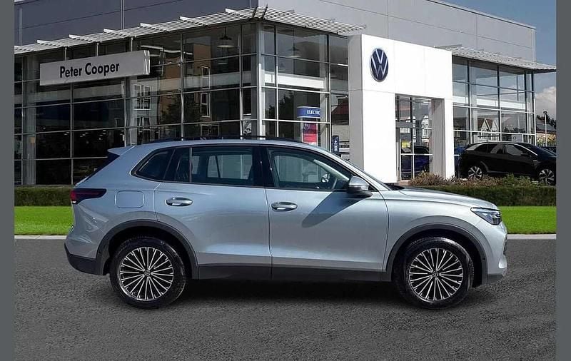 Used VW Tiguan Life 147 HP (108 kW) 2025 Silver SUV