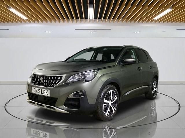 Used Peugeot 3008 Allure 130 HP (95 kW) 2019 Grey Hatchback