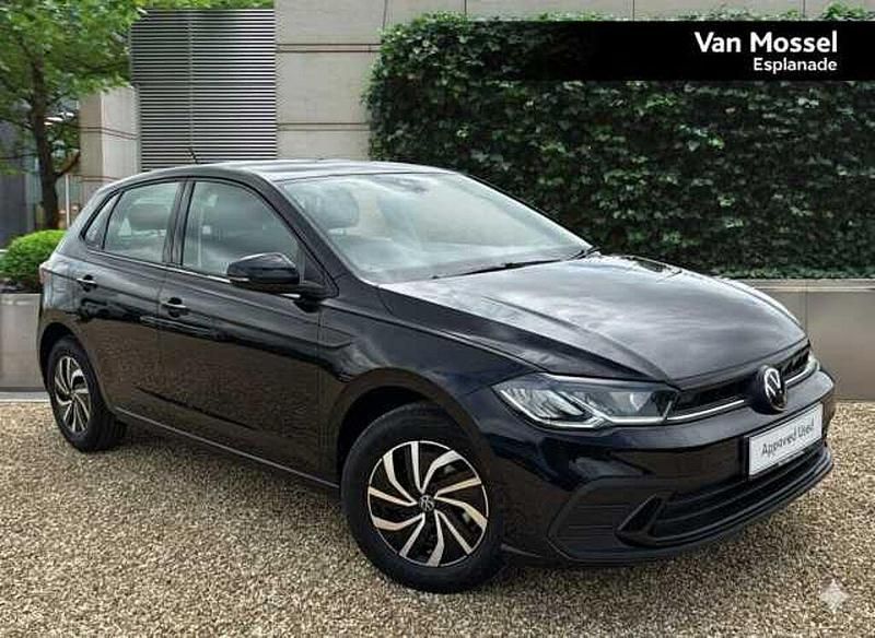 New 2025 VW Polo Life | £19,295 (A bit pricey) - Image 1/4