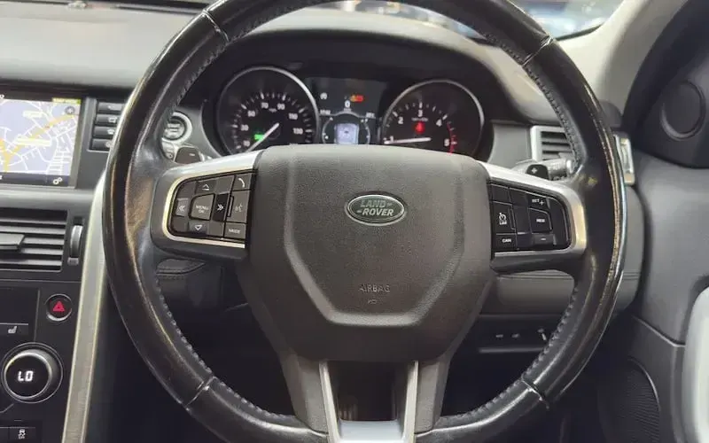 Used Land Rover Discovery Sport SE 179 HP (131 kW) 2018 Grey SUV