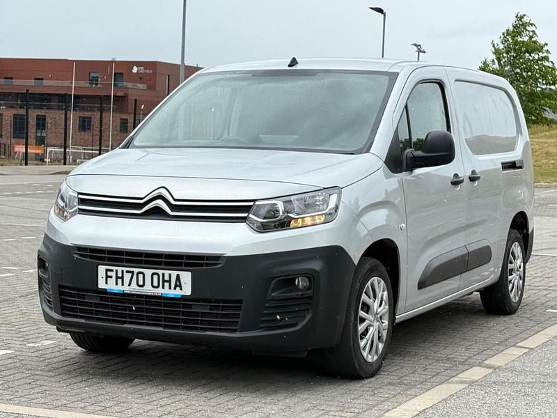 Silver Used 2021 Citroën Berlingo MPV | £7,750 (Good price) - Image 1/4