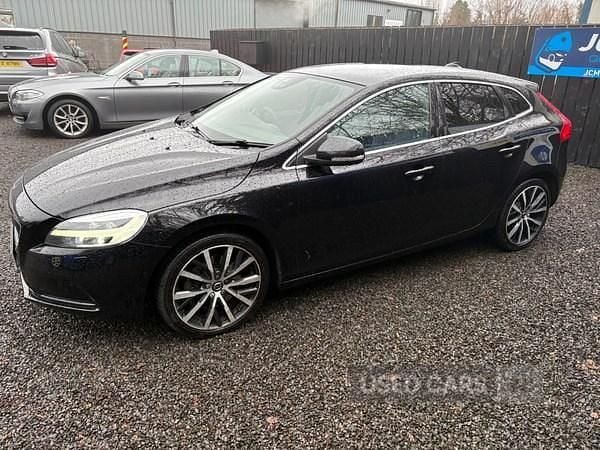 Used Volvo V40 Inscription 2019 Black Hatchback