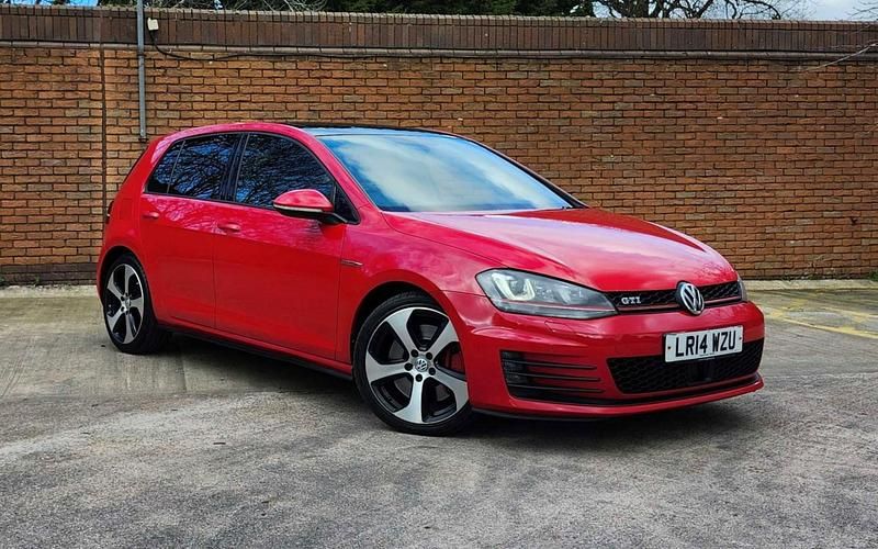 Used VW Golf VII GTI 2014 Red Hatchback