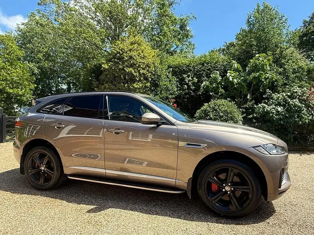 Used Jaguar F-Pace S 300 HP (220 kW) 2016 Bronze SUV