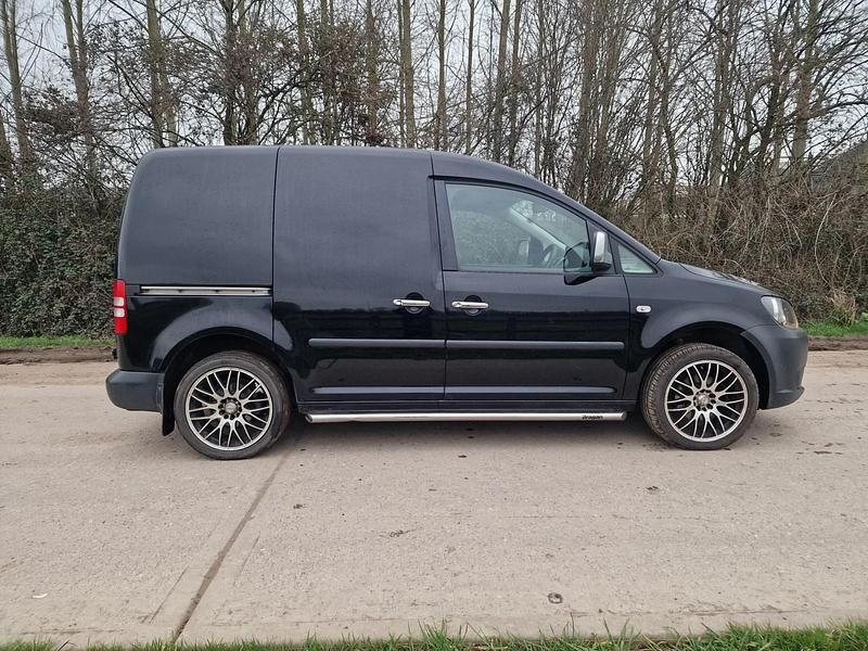 Used VW Caddy Startline 75 HP (55 kW) 2014 Black MPV