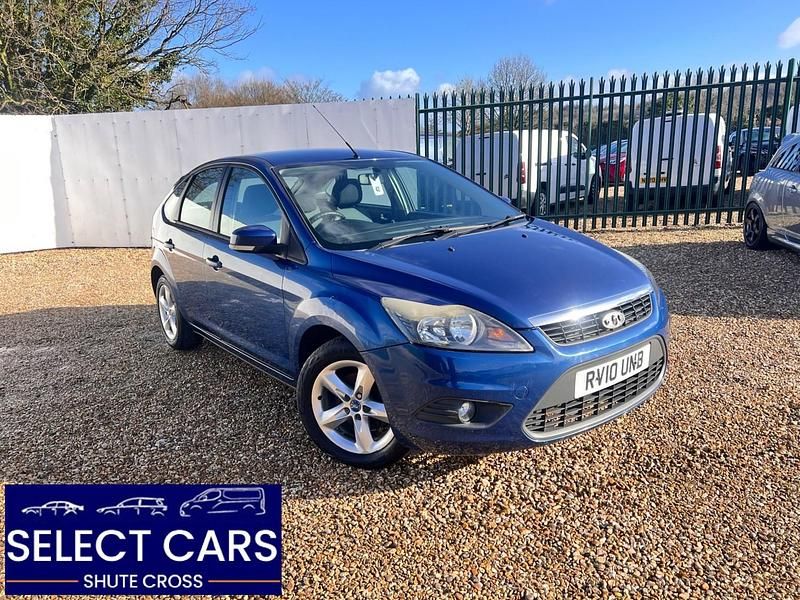 Used Ford Focus Zetec 99 HP (72 kW) 2010 Blue Hatchback