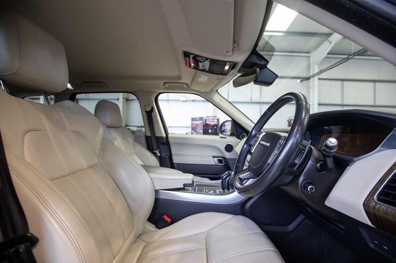 Used Land Rover Range Rover Sport HSE 306 HP (225 kW) 2017 Blue SUV