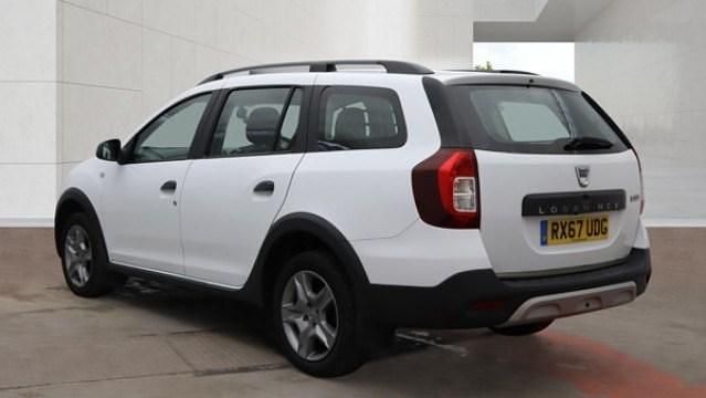 Used Dacia Logan MCV Lauréate 2017 White Estate