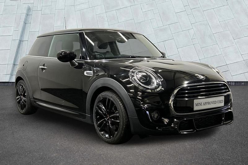 Used Mini Cooper Sport 134 HP (98 kW) 2020 Black Hatchback