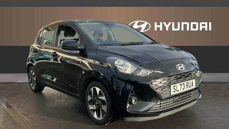 Used Hyundai i10 Advanced 67 HP (49 kW) 2023 Black Hatchback