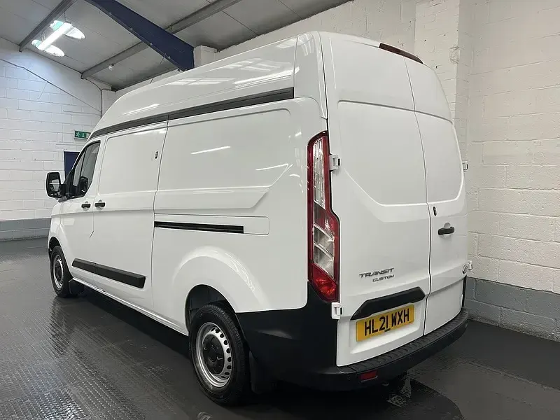 Used Ford Transit Custom S 130 HP (95 kW) 2021 White Van
