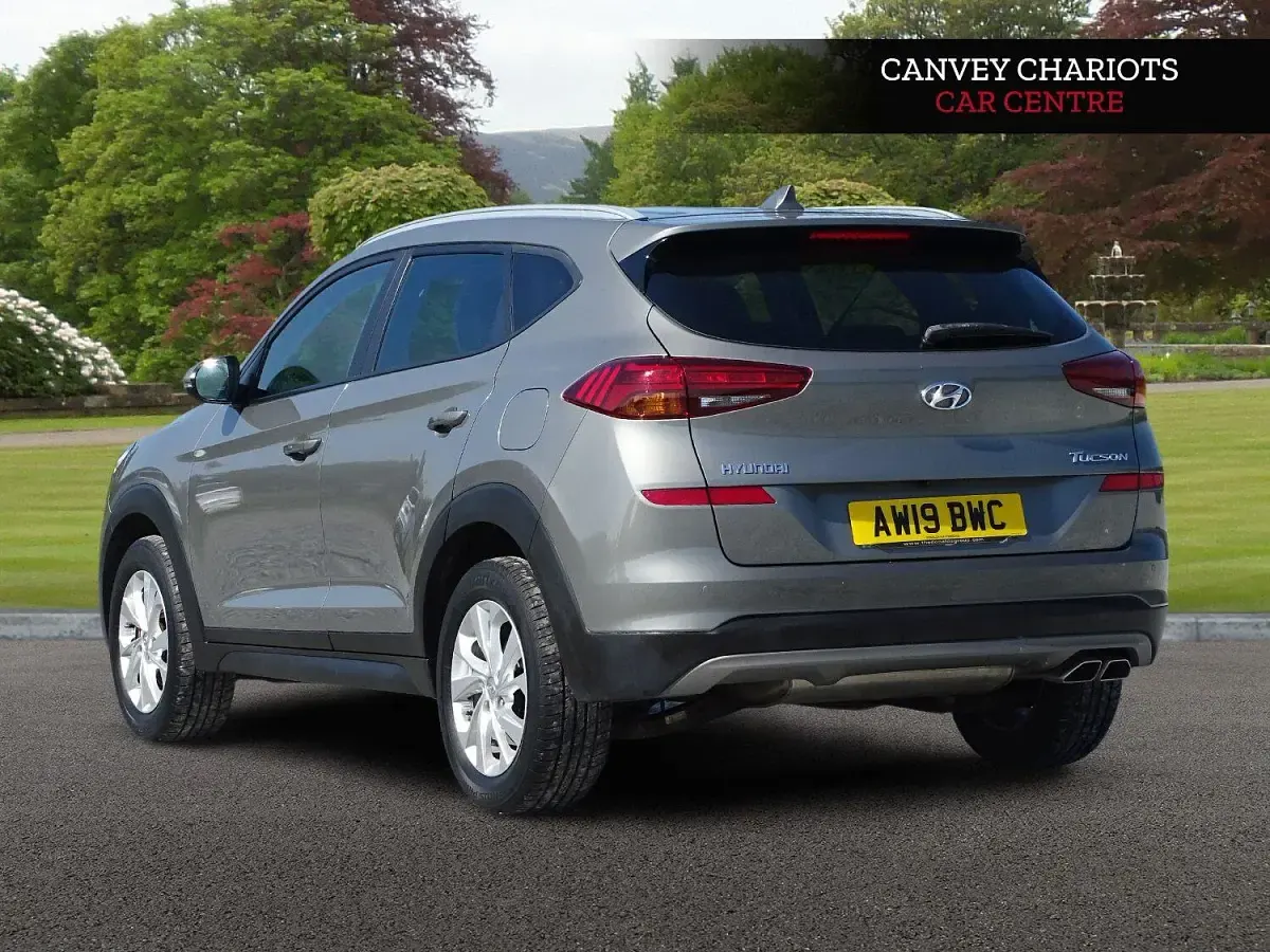 Used Hyundai Tucson SE 177 HP (130 kW) 2019 Grey SUV