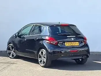 Used Peugeot 208 GT-line 109 HP (80 kW) 2019 Black Hatchback
