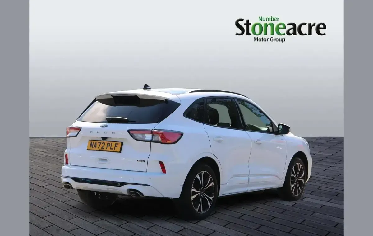 Used Ford Kuga ST-Line X 225 HP (165 kW) 2022 White SUV