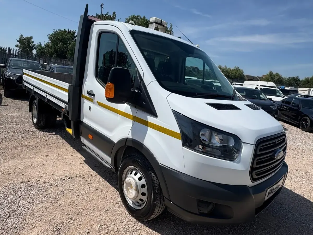 Used Ford Transit 130 HP (95 kW) 2019 White Van